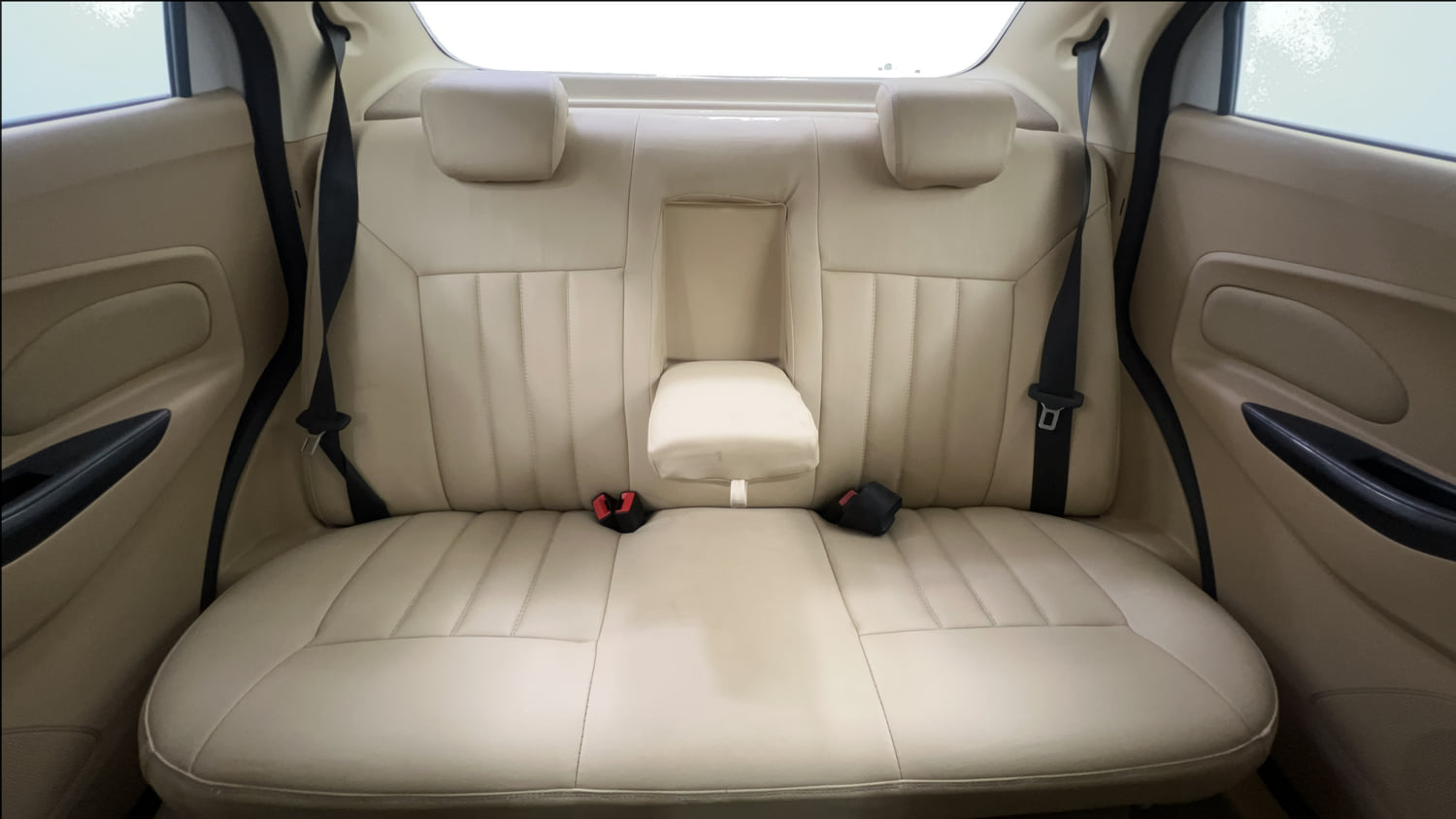 Used 2016 Ford Figo Aspire Titanium 1.2 Ti-VCT Petrol Manual interior REAR SEAT CONDITION VIEW