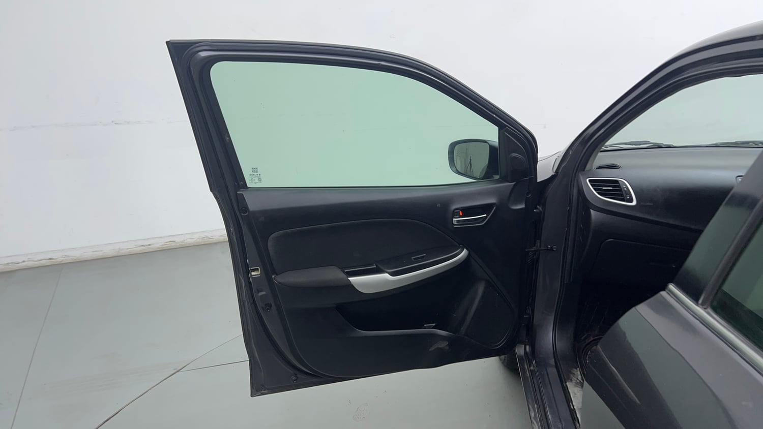 Used 2018 Maruti Suzuki Baleno Zeta 1.2 Petrol Manual interior LEFT FRONT DOOR OPEN VIEW