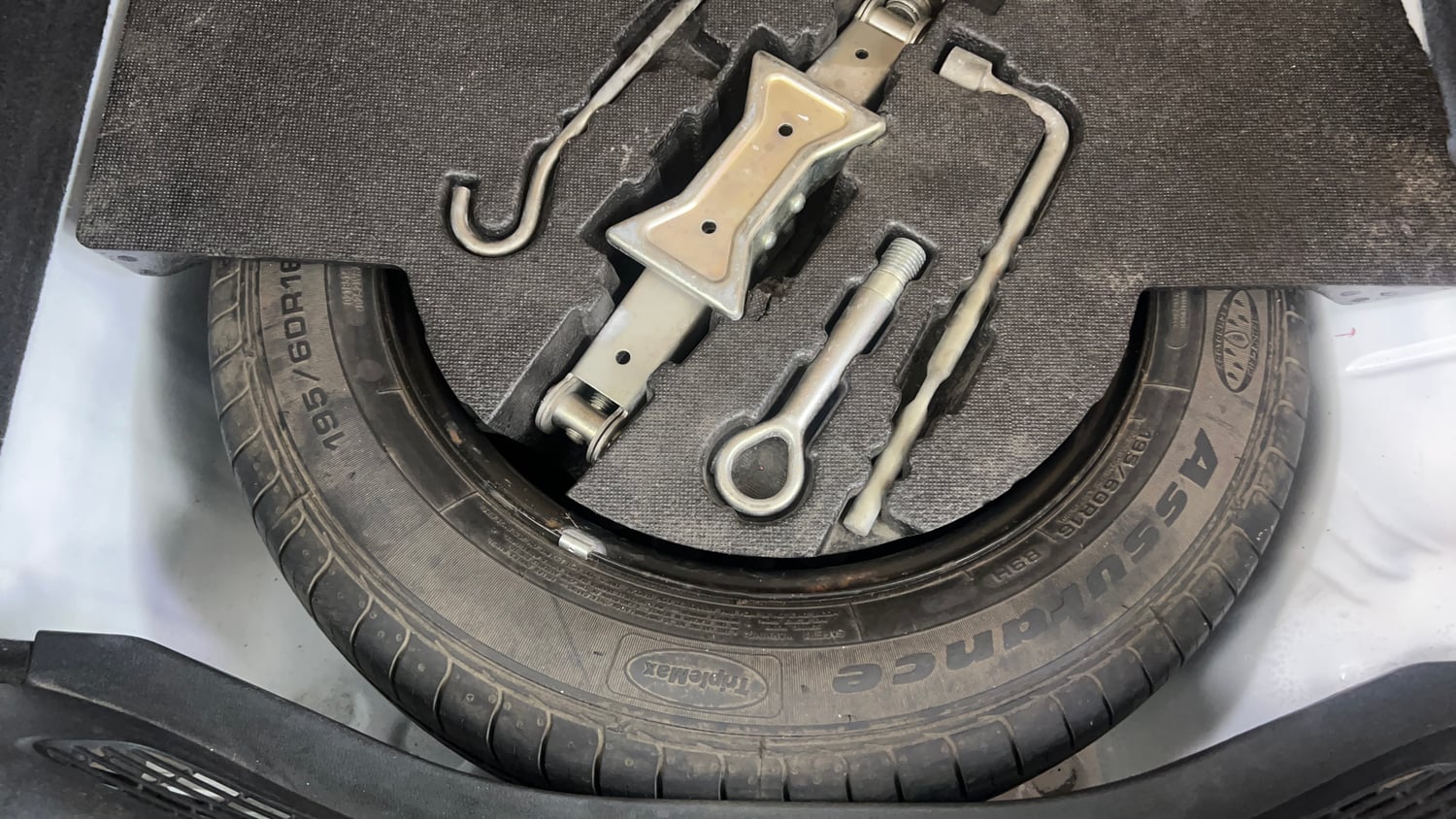 Used 2019 Honda WR-V VX MT Diesel Diesel Manual tyres SPARE TYRE VIEW