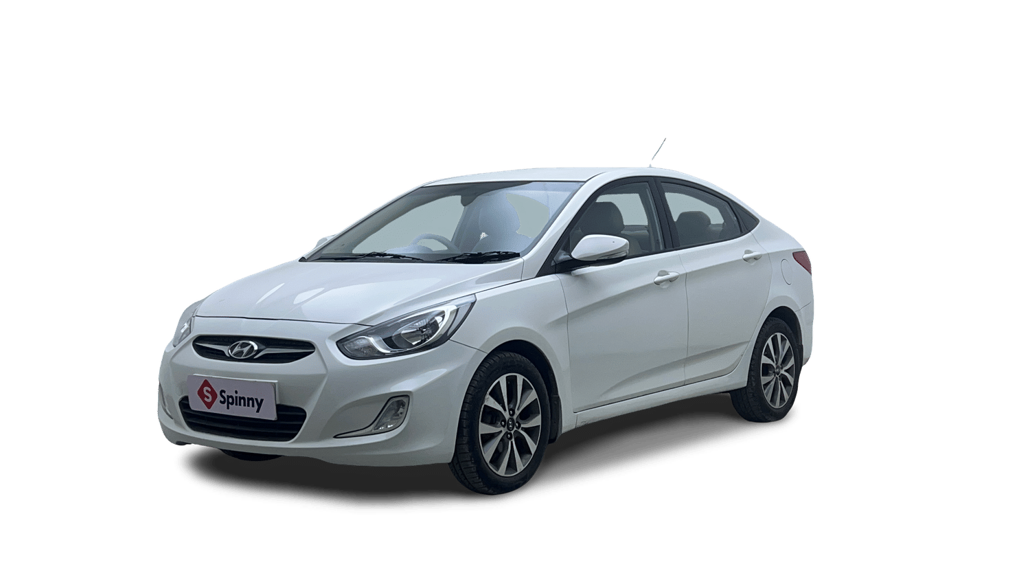 Used 2015 Hyundai Verna Fluidic 1.6 CRDi SX Diesel Manual Image