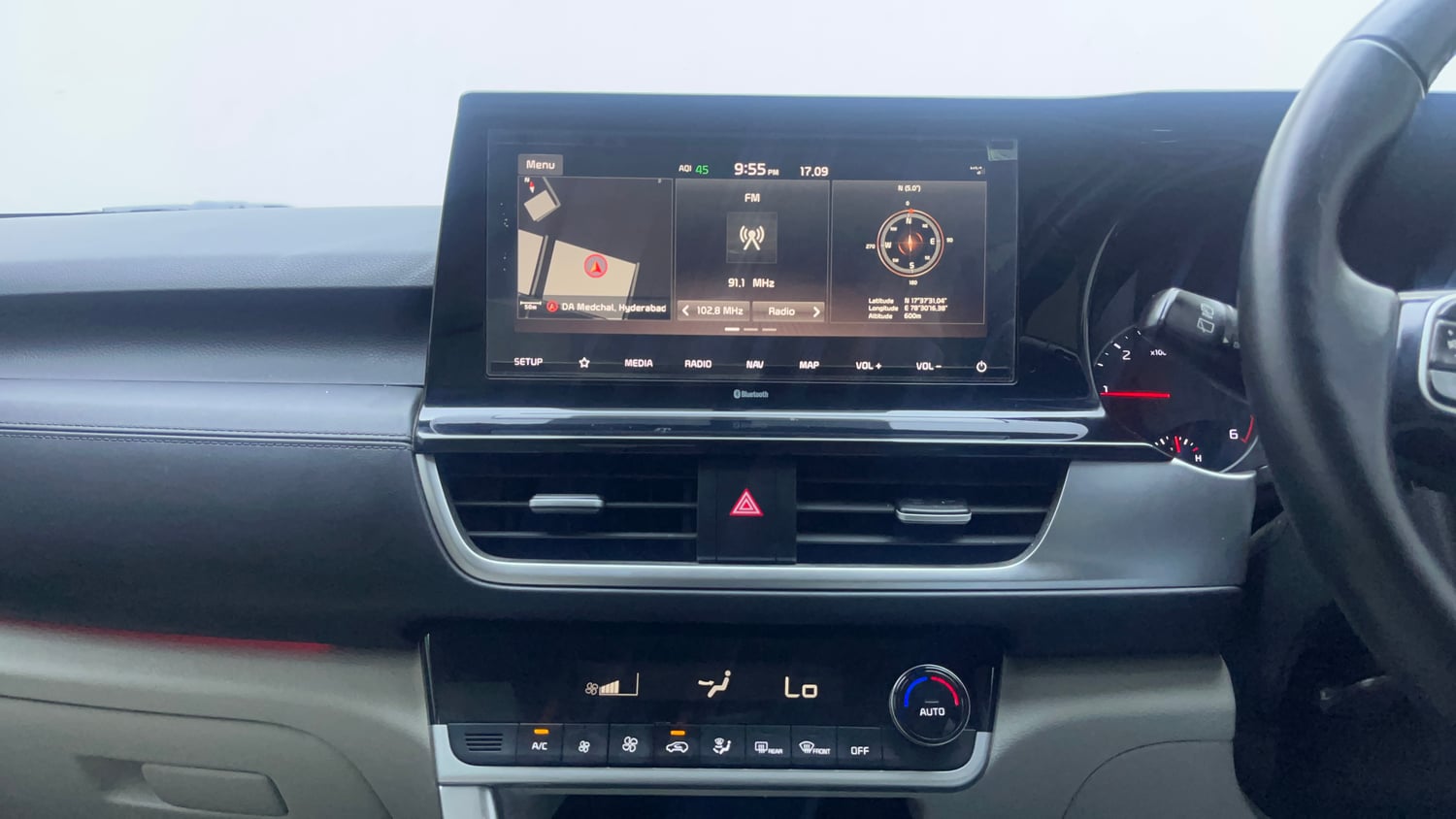 Used 2023 Kia Seltos HTX 1.5 Diesel AT Diesel Automatic interior MUSIC SYSTEM & AC CONTROL VIEW