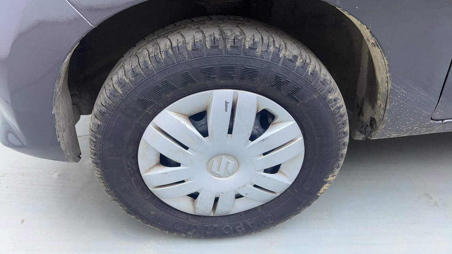 Used 2014 Maruti Suzuki Alto 800 Vxi Petrol Manual tyres LEFT FRONT TYRE RIM VIEW