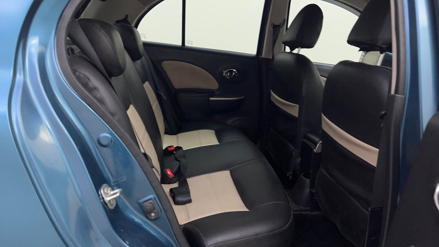 Used 2016 Nissan Micra XV CVT Petrol Automatic interior RIGHT SIDE REAR DOOR CABIN VIEW