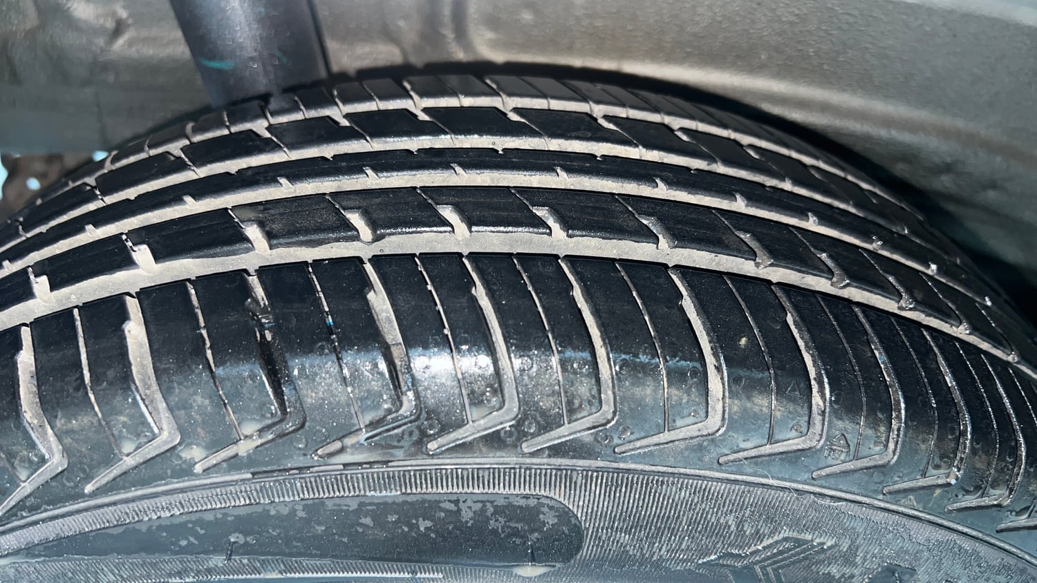 Used 2022 Maruti Suzuki Wagon R LXI 1.0 Petrol Manual tyres RIGHT REAR TYRE TREAD VIEW