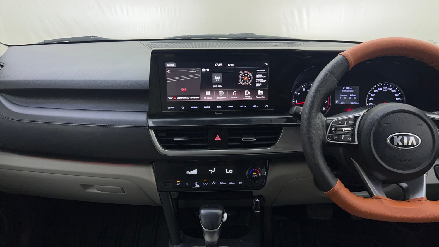 Used 2020 kia Seltos HTX IVT 1.5 Petrol Automatic interior MUSIC SYSTEM & AC CONTROL VIEW