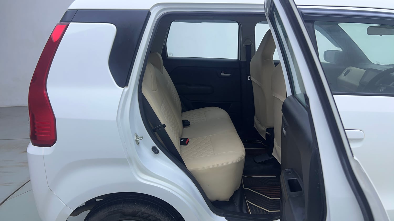 Used 2023 Maruti Suzuki Wagon R ZXI Plus 1.2 Petrol Manual interior RIGHT SIDE REAR DOOR CABIN VIEW