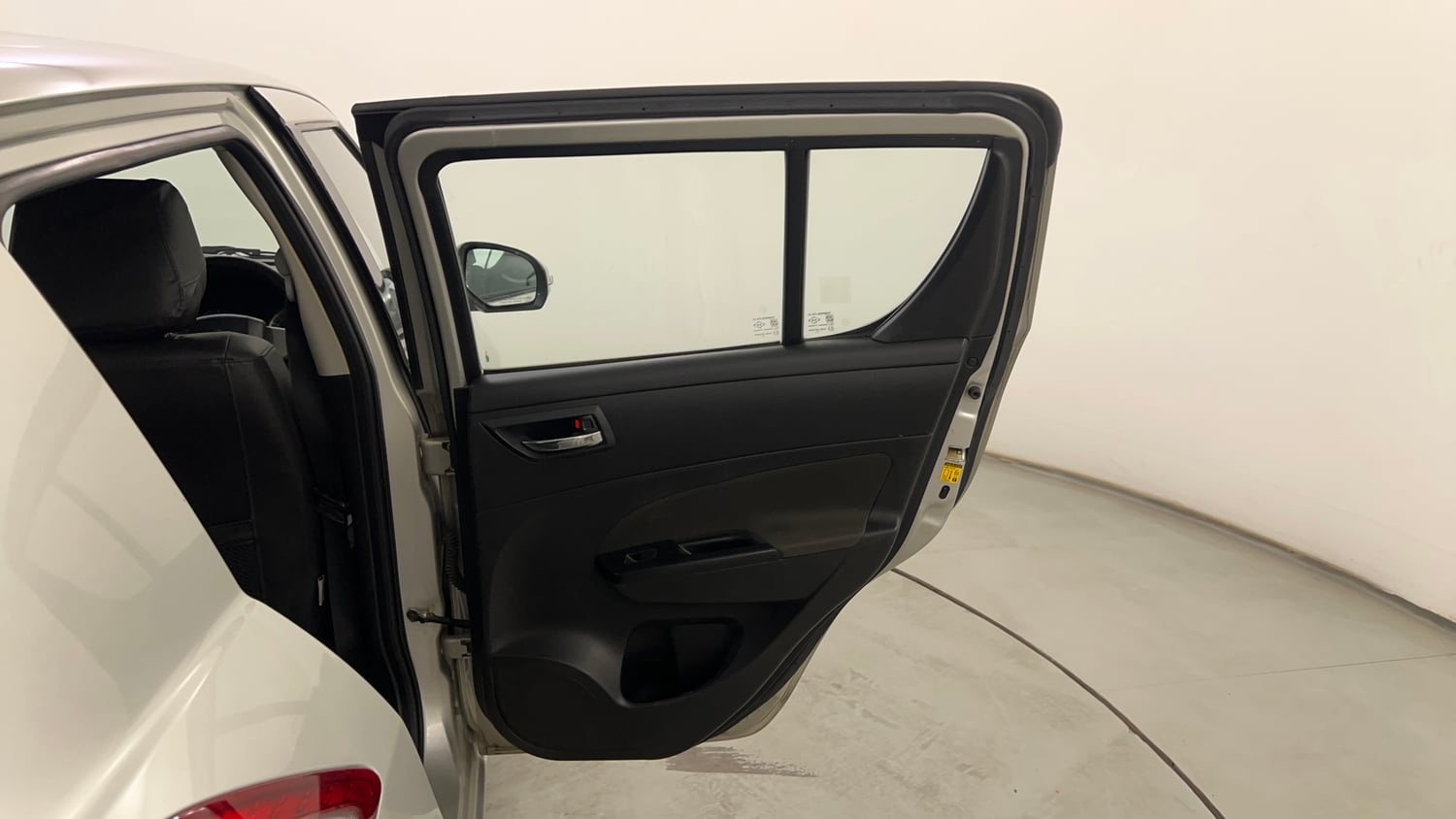 Used 2014 Maruti Suzuki Swift VXi Petrol Manual interior RIGHT REAR DOOR OPEN VIEW
