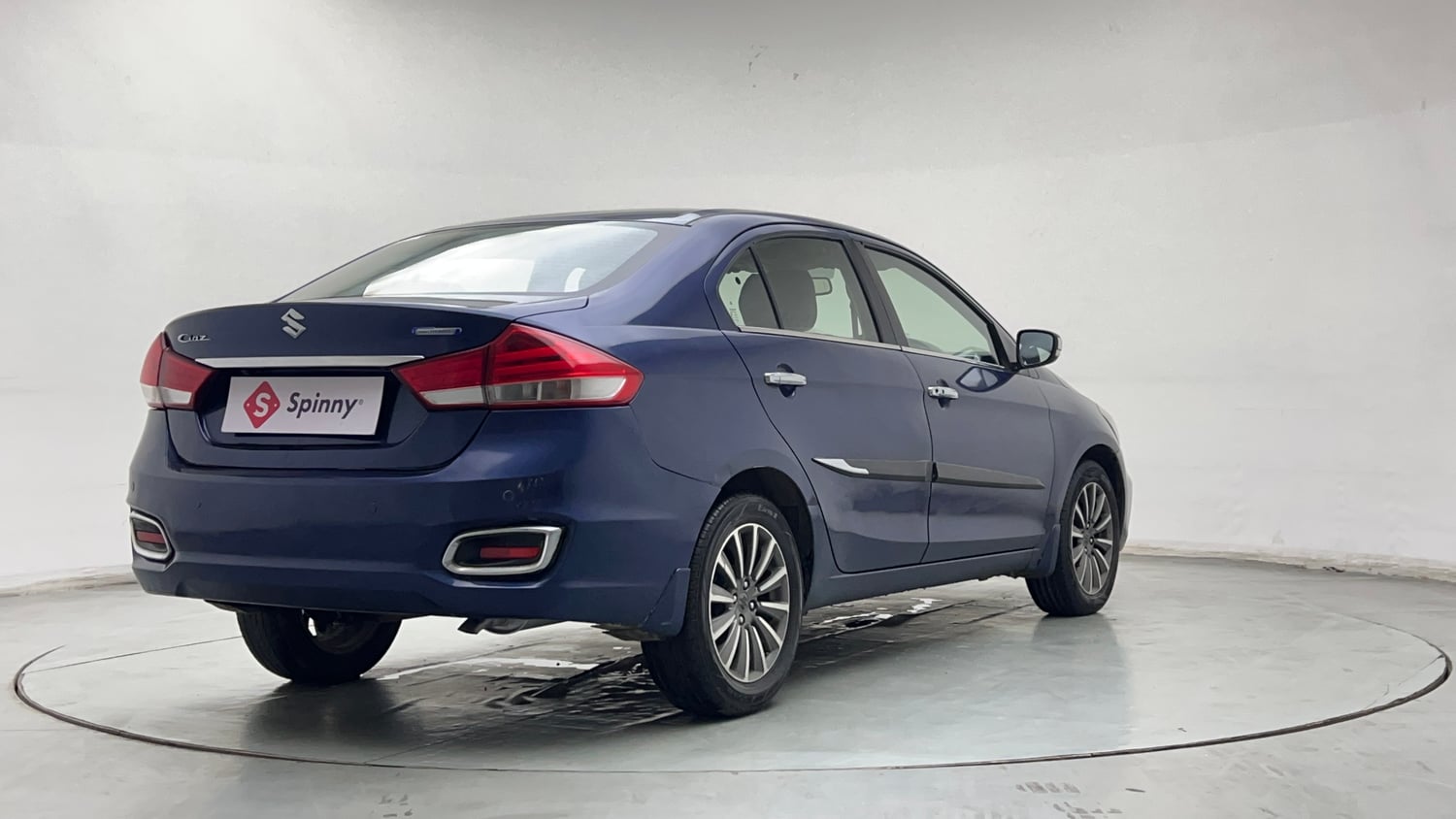 Used 2020 Maruti Suzuki Ciaz Alpha Hybrid 1.5 Petrol Manual exterior RIGHT REAR CORNER VIEW