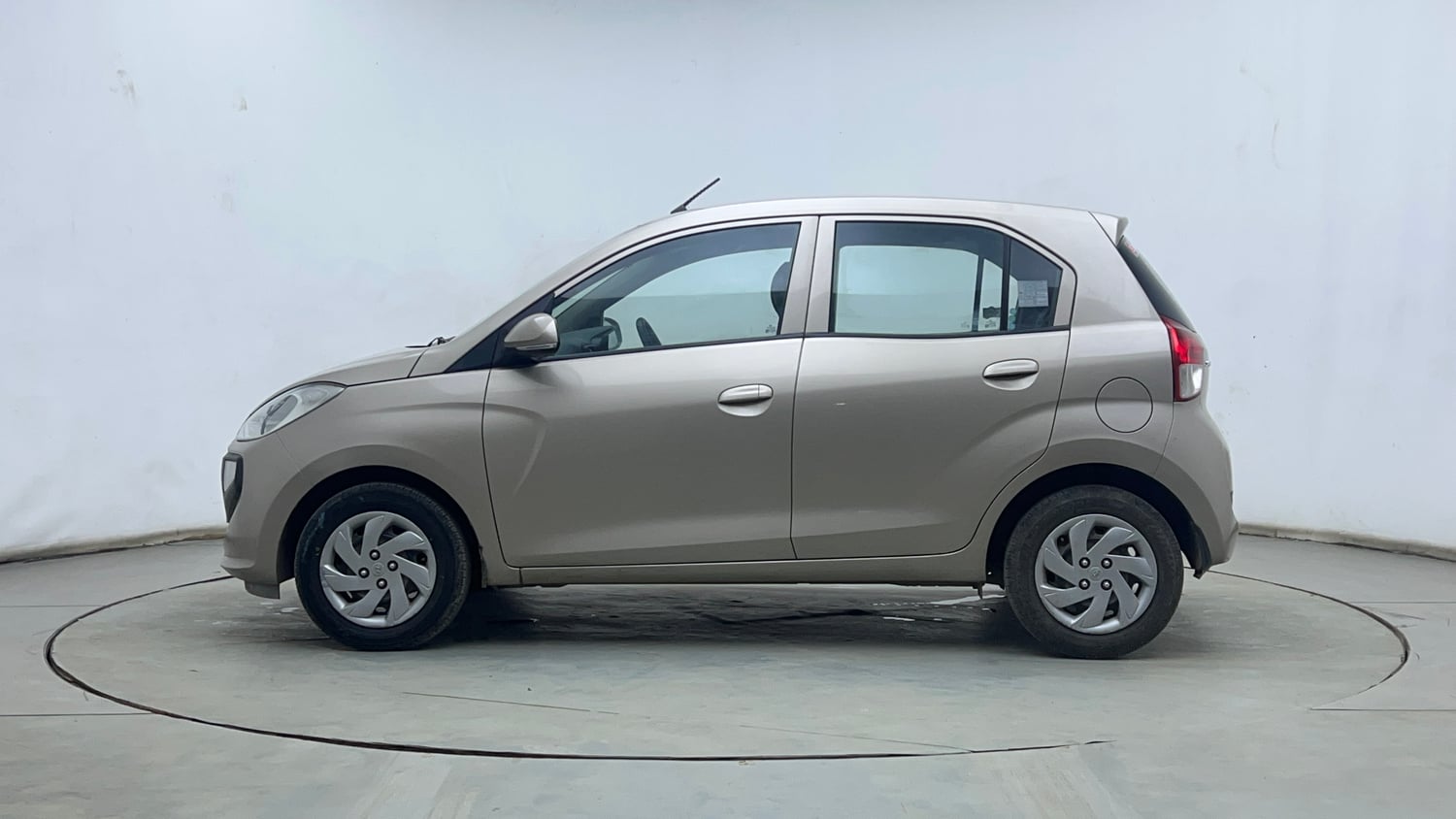 Used 2019 Hyundai Santro Sportz AMT Petrol Automatic exterior LEFT SIDE VIEW