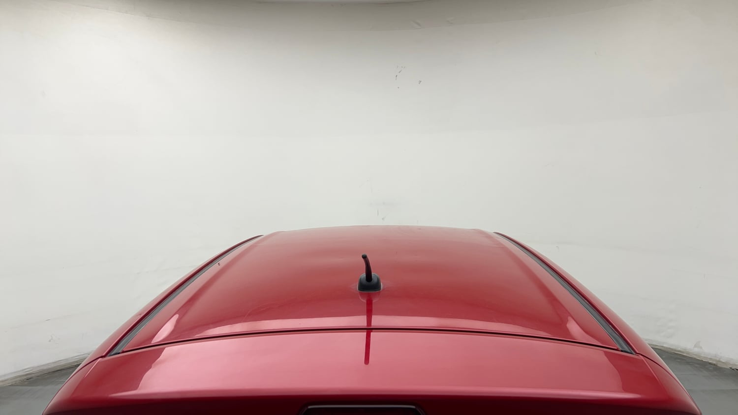 Used 2024 Maruti Suzuki Swift VXi (O) Petrol Manual exterior EXTERIOR ROOF VIEW