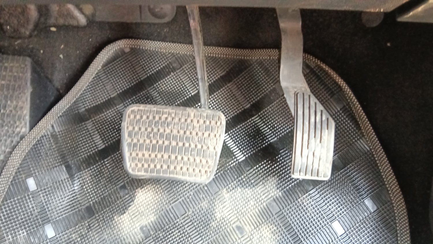 Used 2022 Tata Punch Creative AMT Petrol Automatic interior PEDALS VIEW