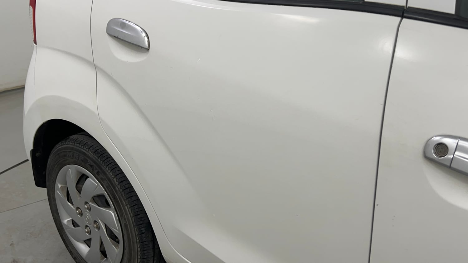 Used 2018 Hyundai Santro Asta Petrol Manual dents MINOR DENT