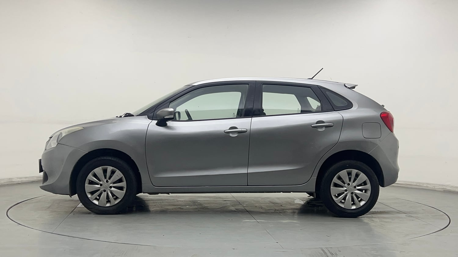 Used 2017 Maruti Suzuki Baleno Delta 1.2 Petrol Manual exterior LEFT SIDE VIEW