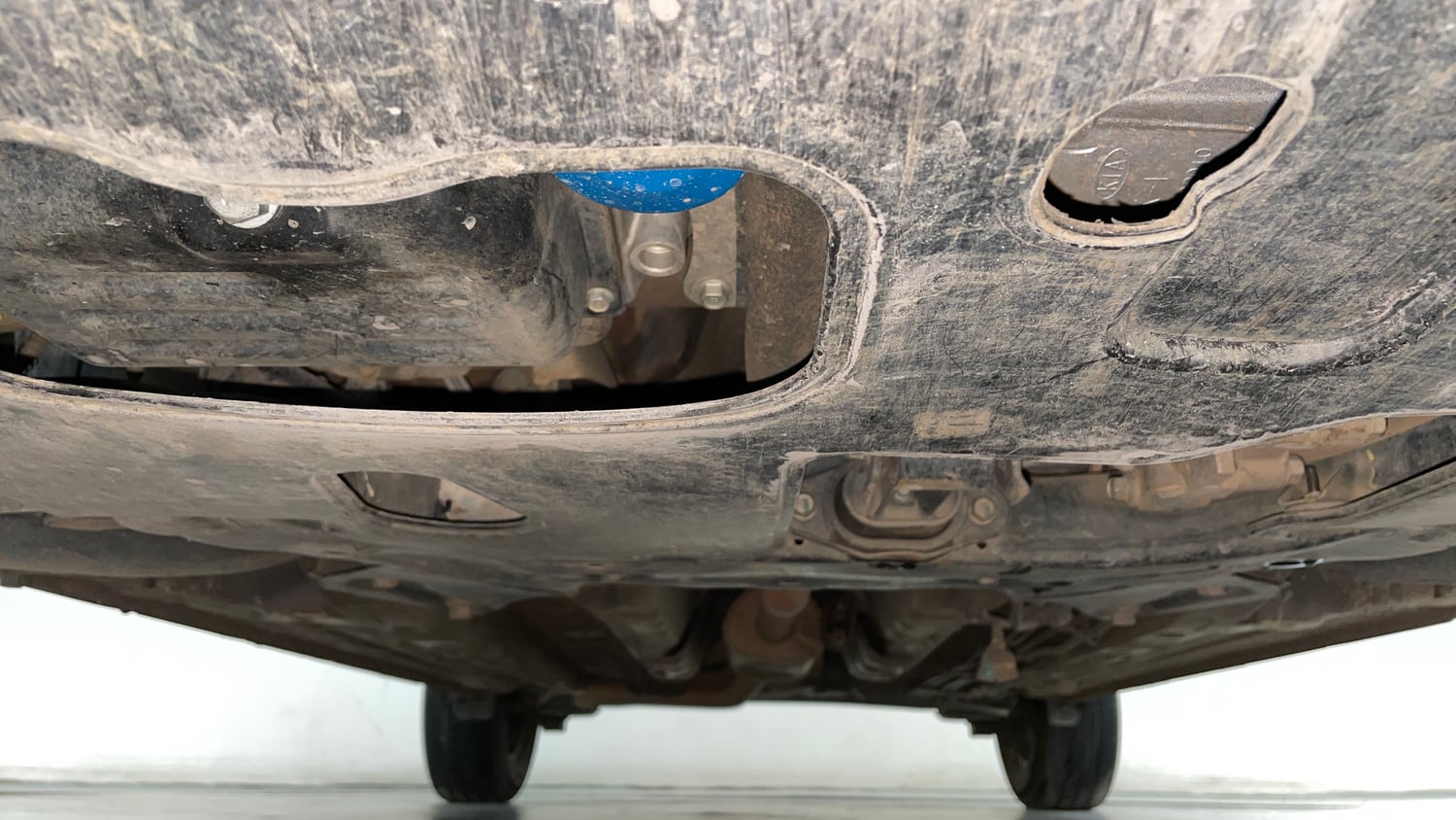Used 2019 hyundai Venue S 1.0 AT Turbo Petrol Petrol Automatic extra FRONT LEFT UNDERBODY VIEW