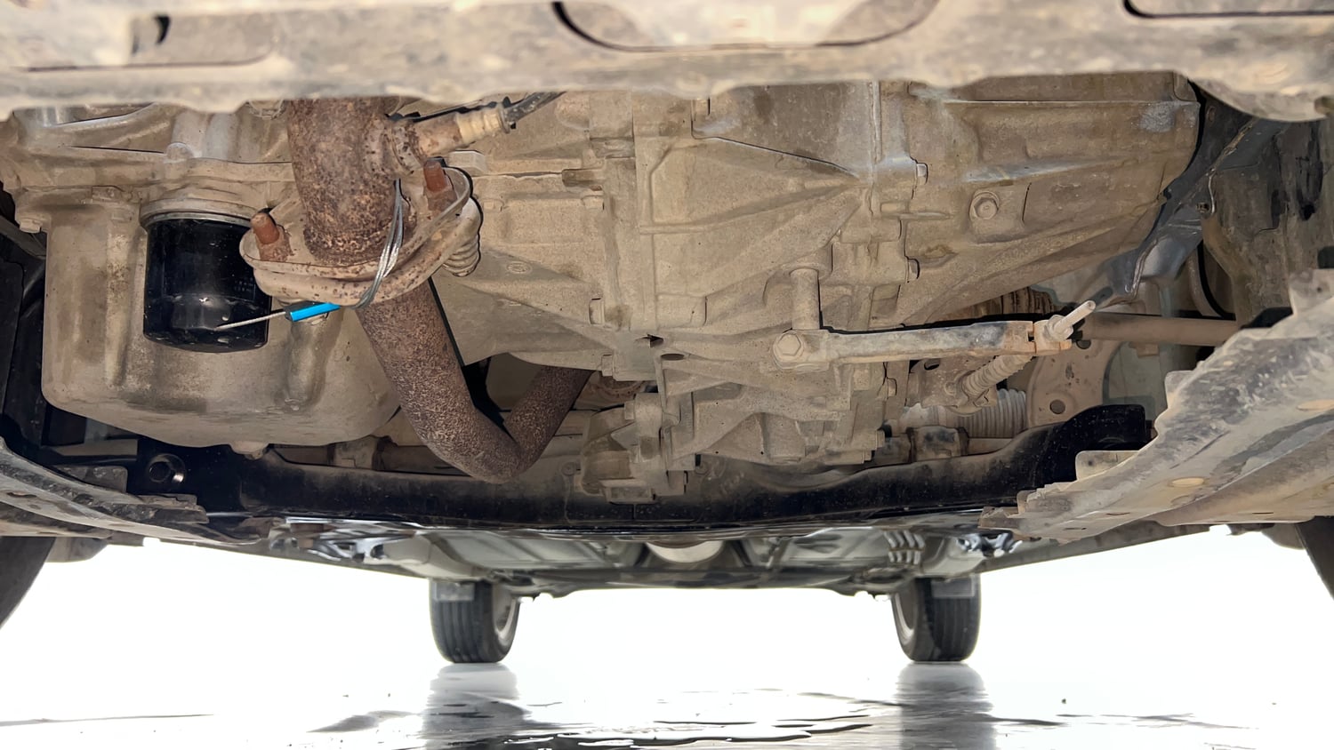 Used 2018 Maruti Suzuki Baleno Alpha 1.2 Petrol Manual extra FRONT LEFT UNDERBODY VIEW