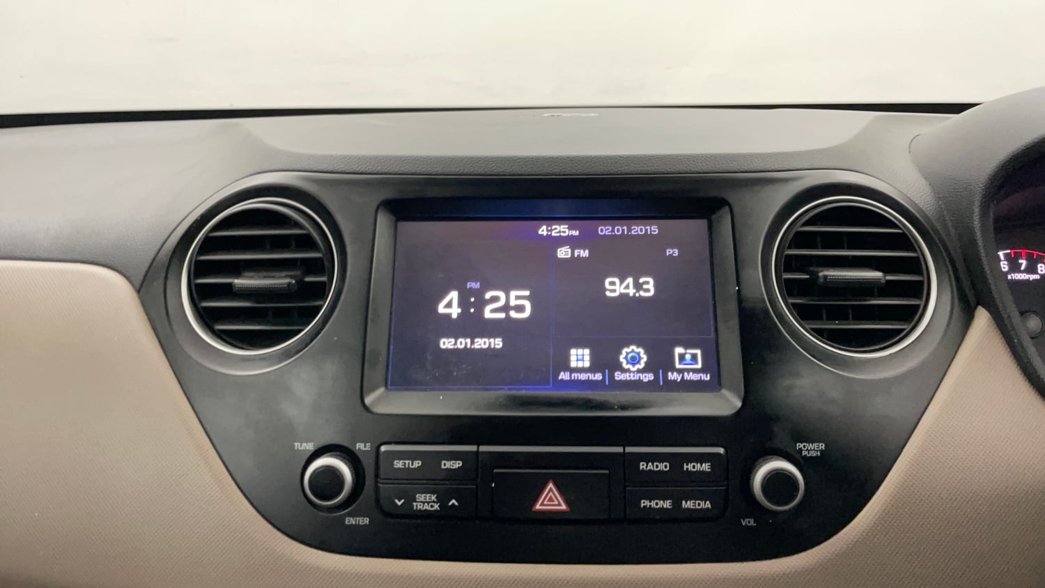 Used 2017 Hyundai Grand i10 Sportz (O) 1.2 Kappa VTVT Petrol Manual interior MUSIC SYSTEM & AC CONTROL VIEW