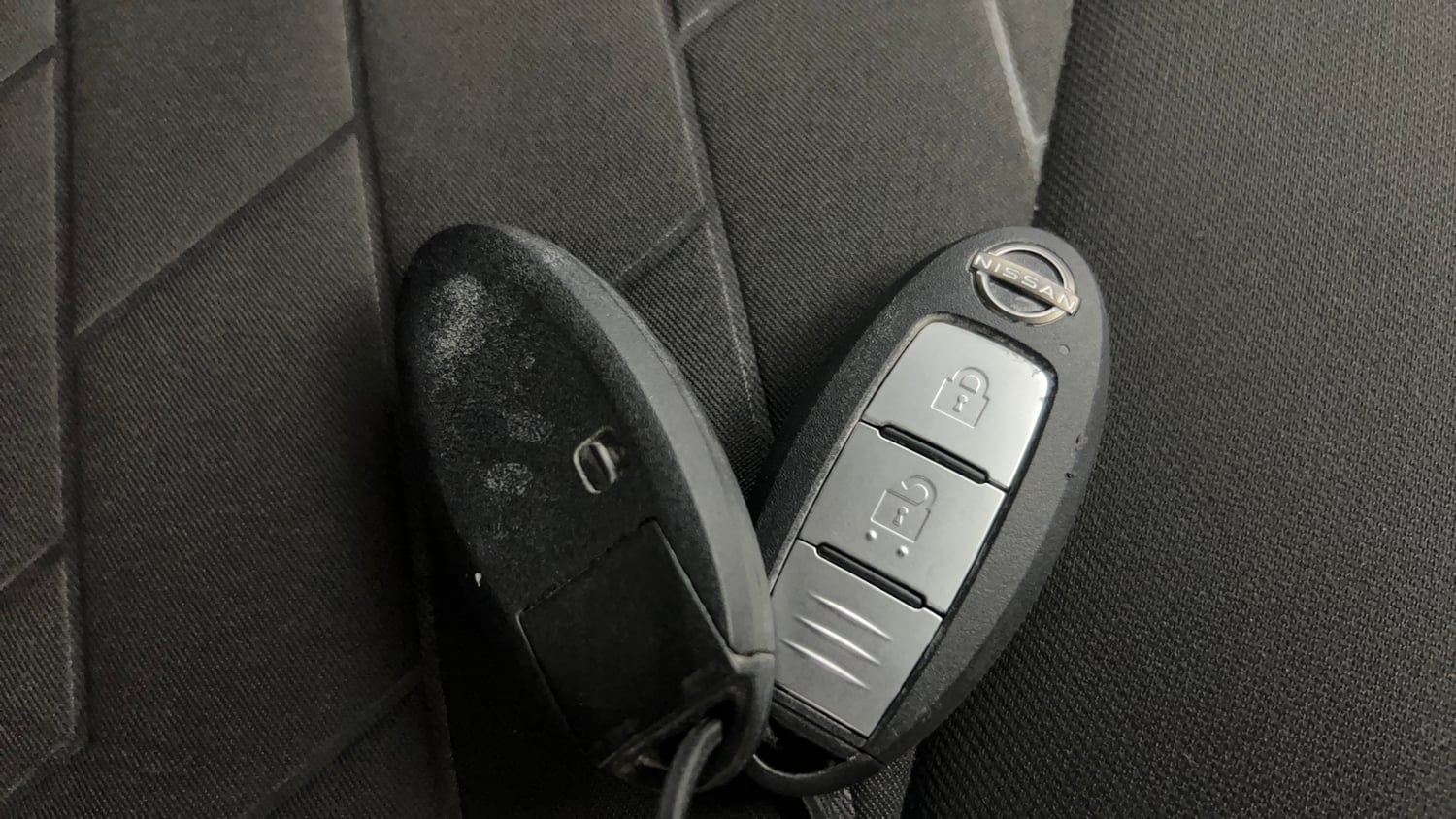 Used 2023 Nissan Magnite XV Premium Turbo Petrol Manual extra CAR KEY VIEW