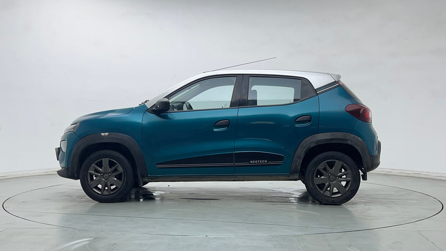 Used 2020 Renault Kwid Neotech RXL Petrol Manual exterior LEFT SIDE VIEW