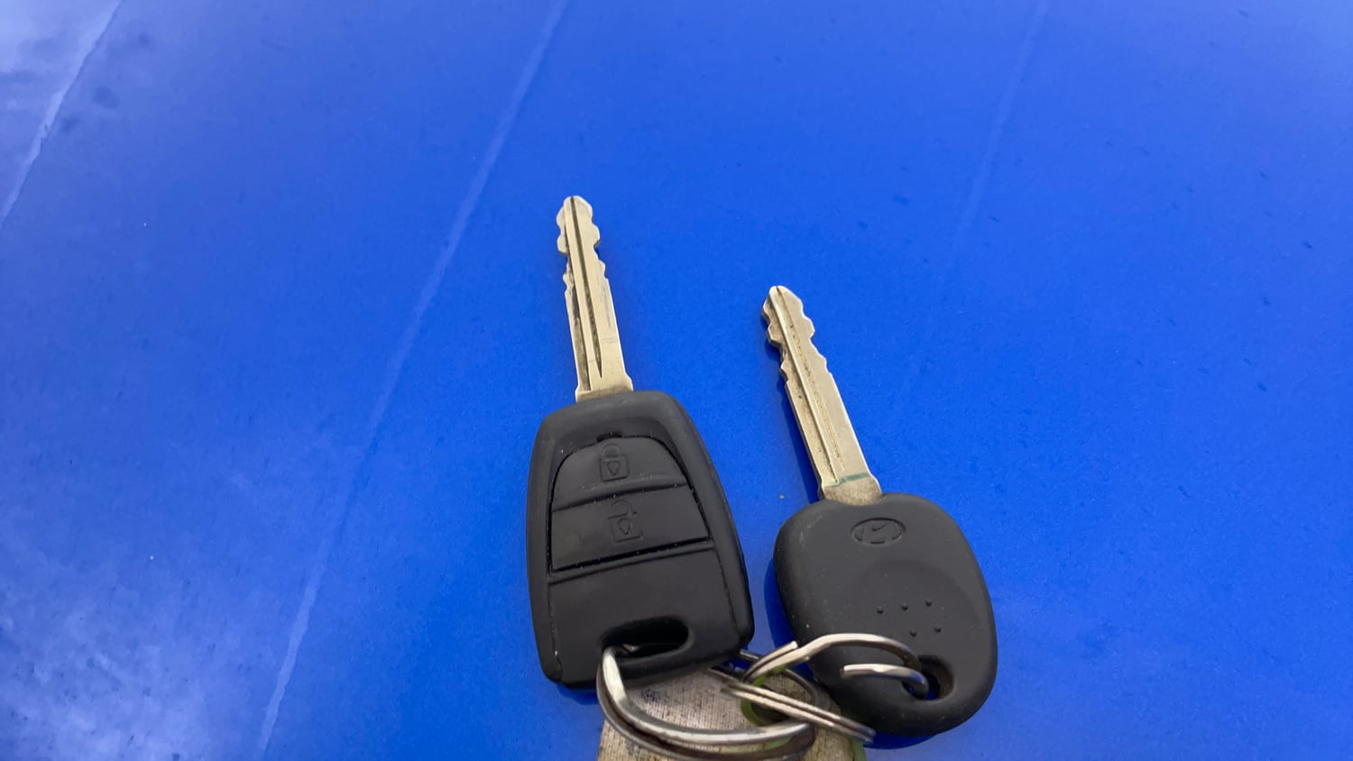 Used 2019 Hyundai Grand i10 Sportz AT 1.2 Kappa VTVT Petrol Automatic extra CAR KEY VIEW