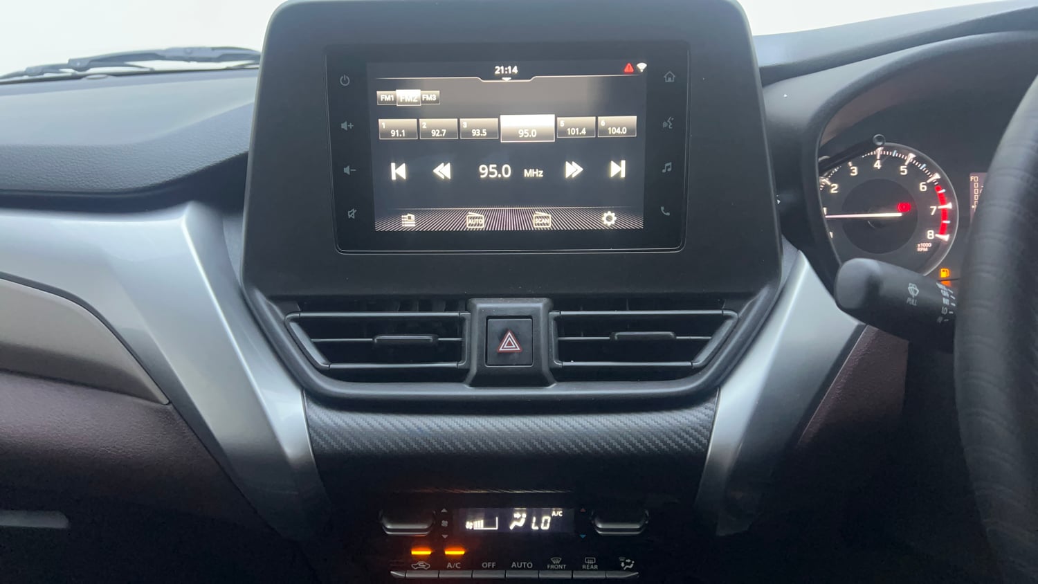 Used 2024 Maruti Suzuki Fronx Delta Plus (O) 1.2L MT Petrol Manual interior MUSIC SYSTEM & AC CONTROL VIEW