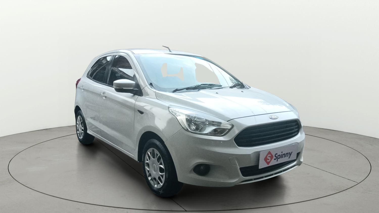 Used 2017 Ford Figo Trend 1.2 Ti-VCT Petrol Manual exterior RIGHT FRONT CORNER VIEW