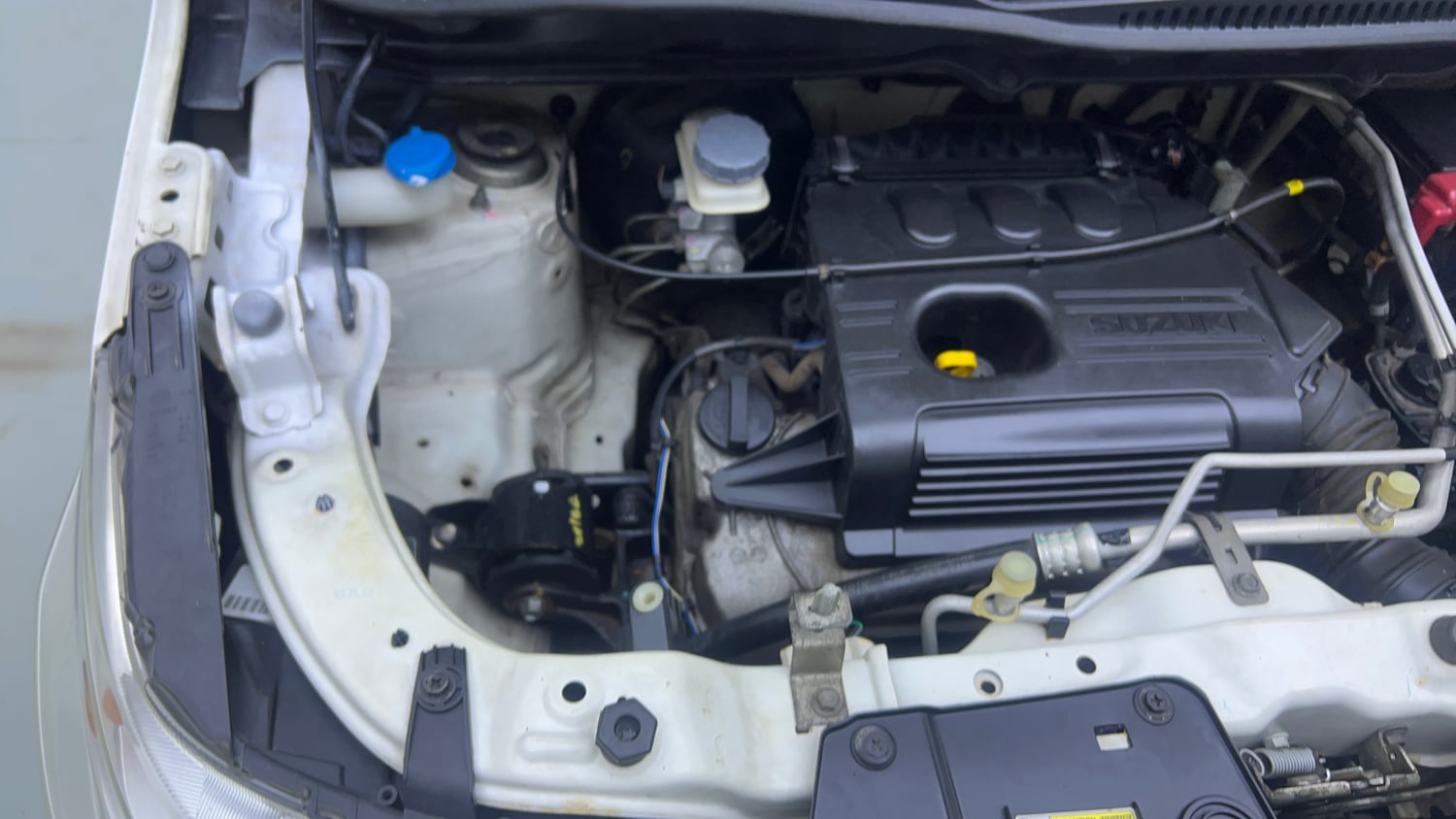 Used 2017 Maruti Suzuki Wagon R VXI+ Petrol Manual engine ENGINE RIGHT SIDE VIEW