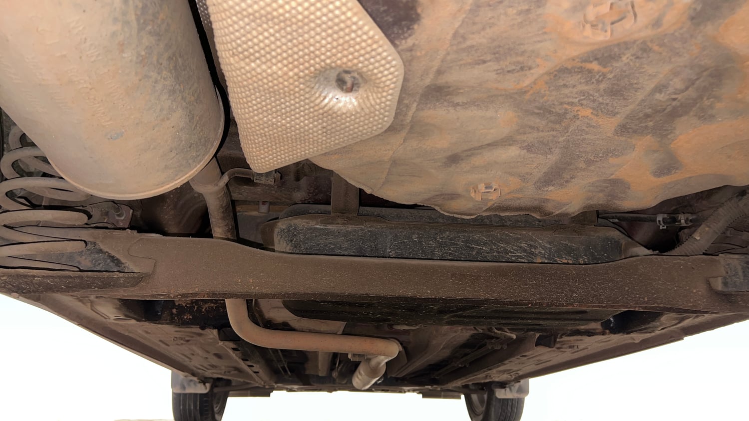 Used 2023 Nissan Magnite XV Premium Turbo CVT Petrol Automatic extra REAR UNDERBODY VIEW (TAKEN FROM REAR)