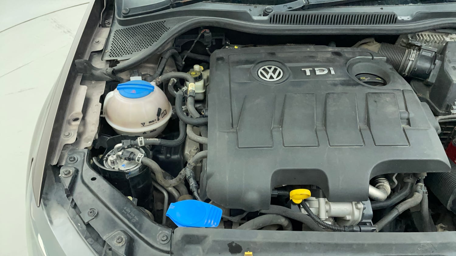 Used 2016 Volkswagen Polo Highline1.5L (D) Diesel Manual engine ENGINE RIGHT SIDE VIEW
