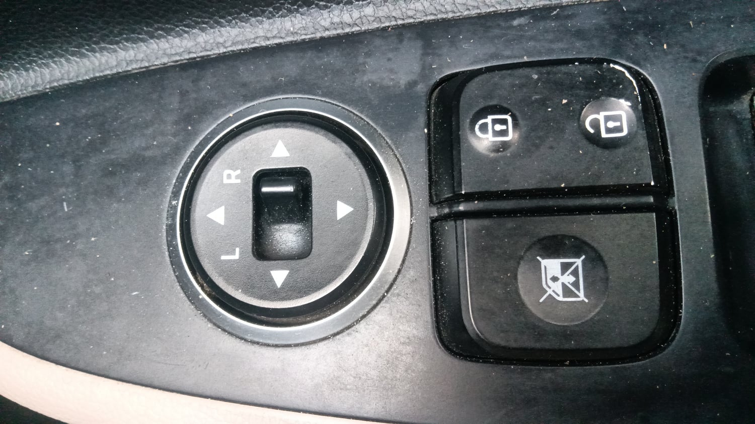Used 2016 Hyundai Grand i10 Magna 1.2 Kappa VTVT Petrol Manual top_features Adjustable ORVM
