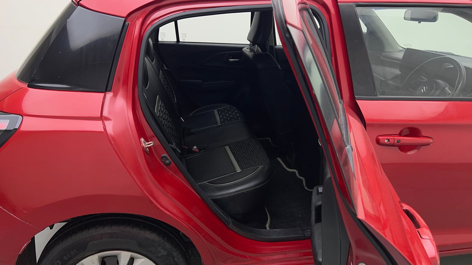 Used 2024 Maruti Suzuki Swift VXi (O) Petrol Manual interior RIGHT SIDE REAR DOOR CABIN VIEW