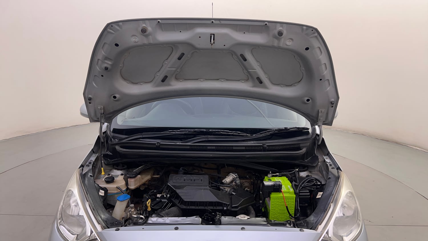 Used 2020 Hyundai Santro Asta Petrol Manual engine ENGINE & BONNET OPEN FRONT VIEW