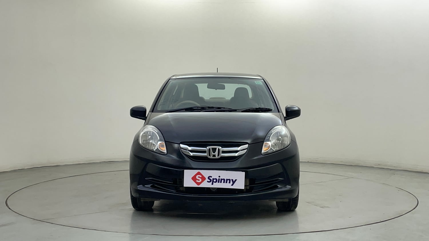 Used 2014 Honda Amaze 1.5 S i-DTEC Diesel Manual exterior FRONT VIEW