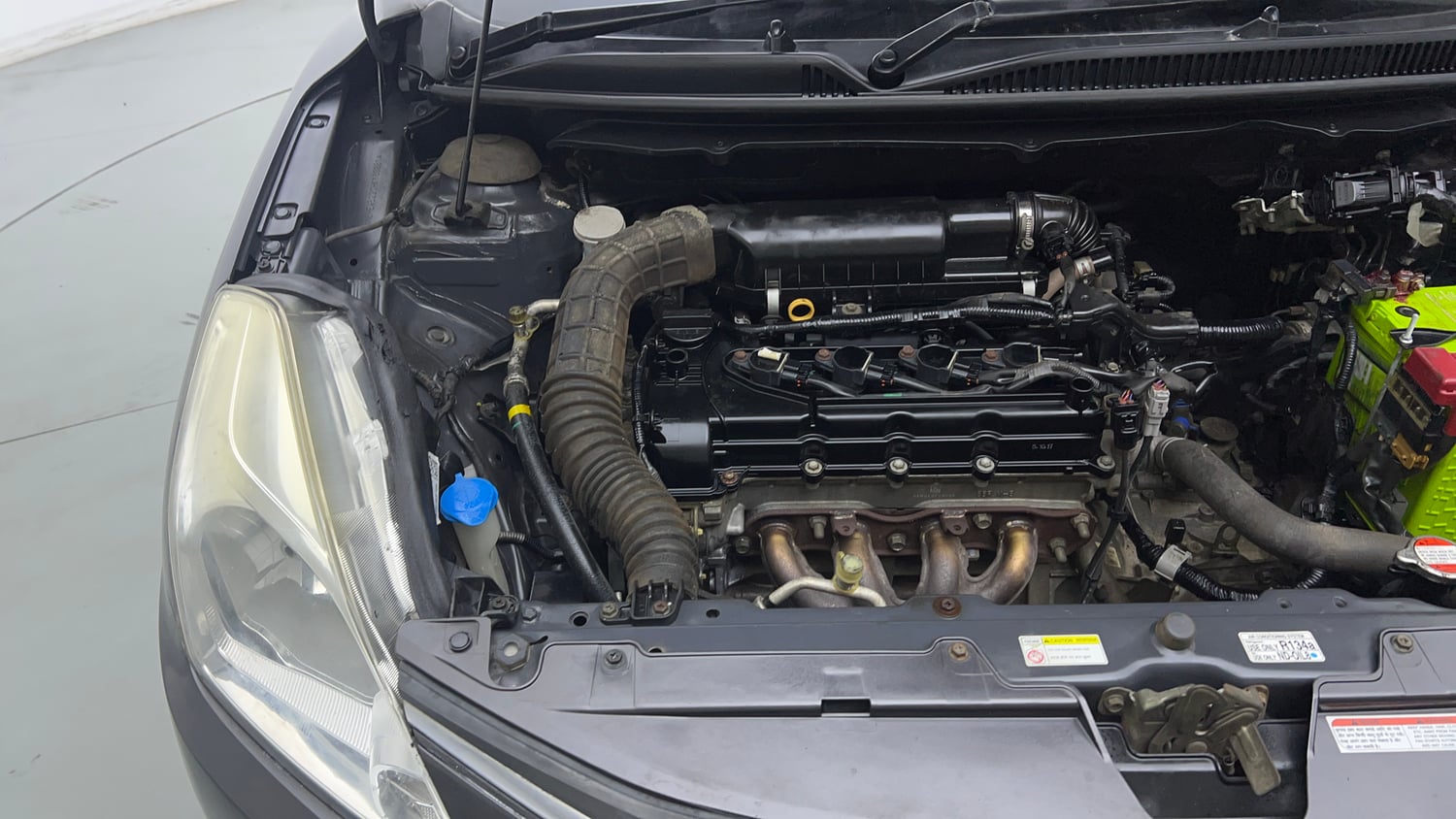 Used 2018 Maruti Suzuki Baleno Zeta 1.2 Petrol Manual engine ENGINE RIGHT SIDE VIEW