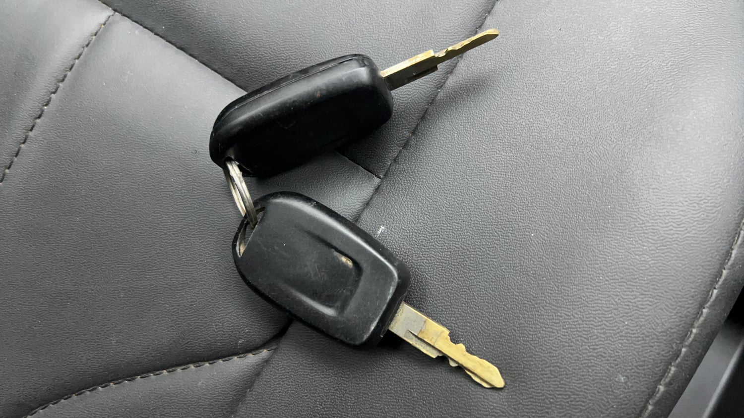 Used 2018 Renault Kwid 1.0 RXL Petrol Manual extra CAR KEY VIEW