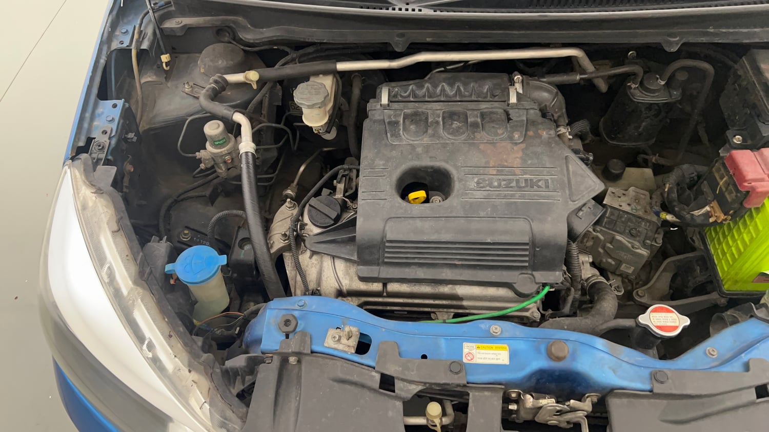 Used 2016 Maruti Suzuki Celerio VXi AMT Petrol Automatic engine ENGINE RIGHT SIDE VIEW