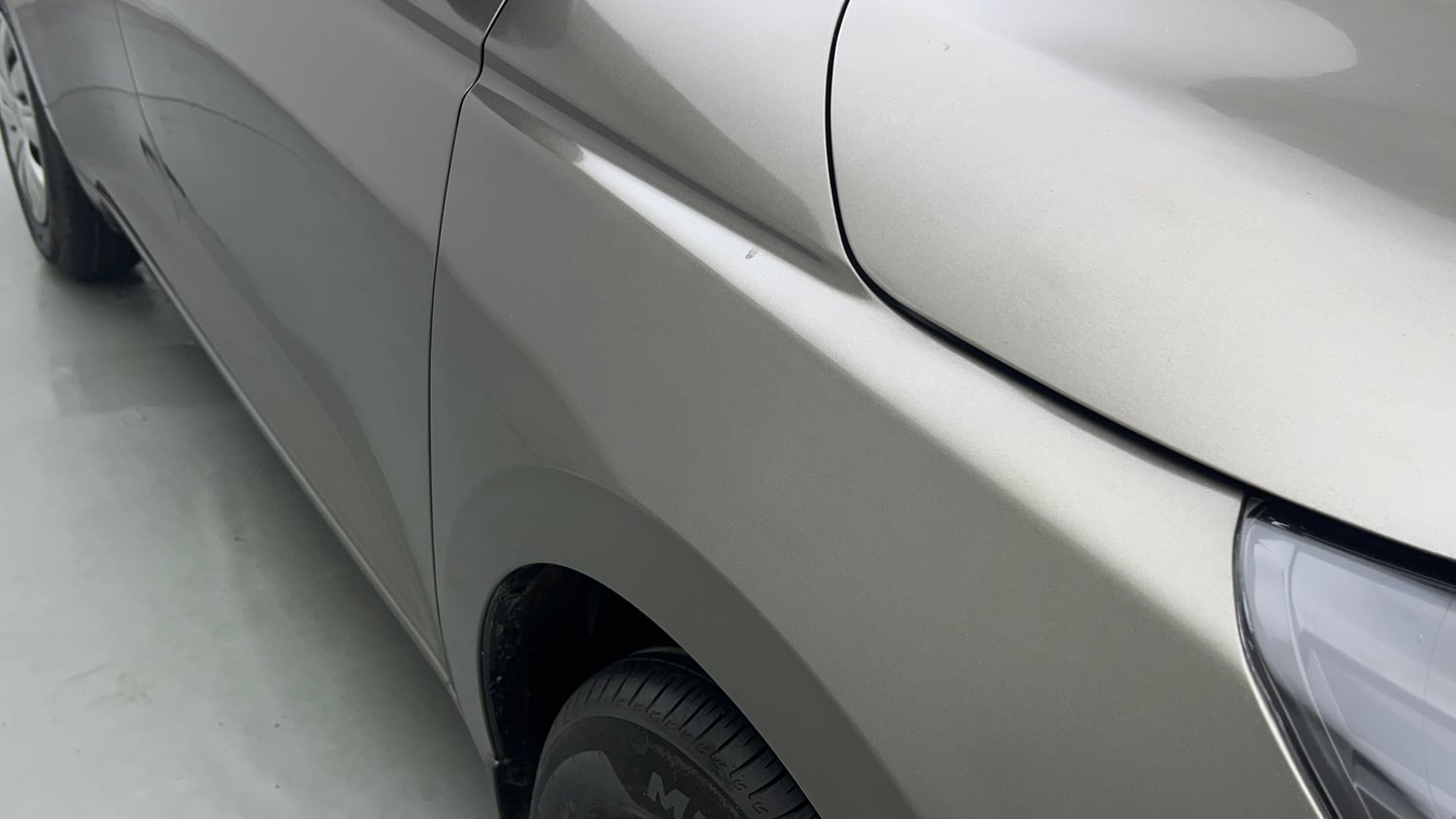 Used 2025 Maruti Suzuki Swift VXi Petrol Manual dents MINOR SCRATCH