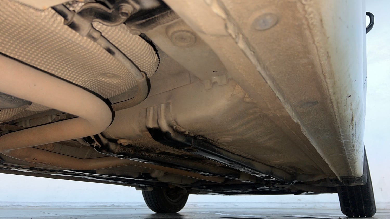Used 2019 Hyundai Elite i20 Magna Plus 1.2 Petrol Manual extra REAR RIGHT UNDERBODY VIEW