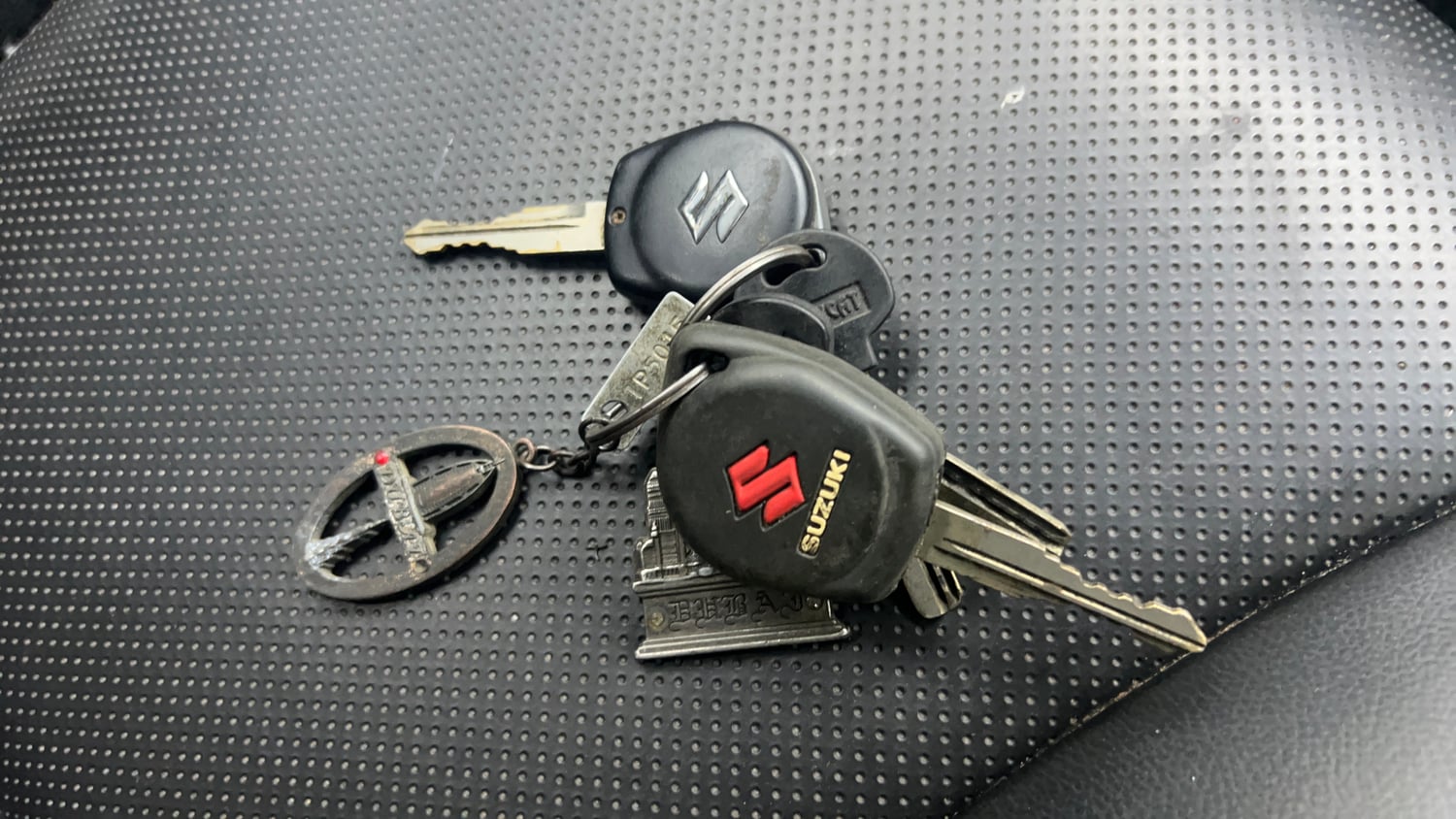 Used 2017 Maruti Suzuki Baleno Delta 1.2 Petrol Manual extra CAR KEY VIEW