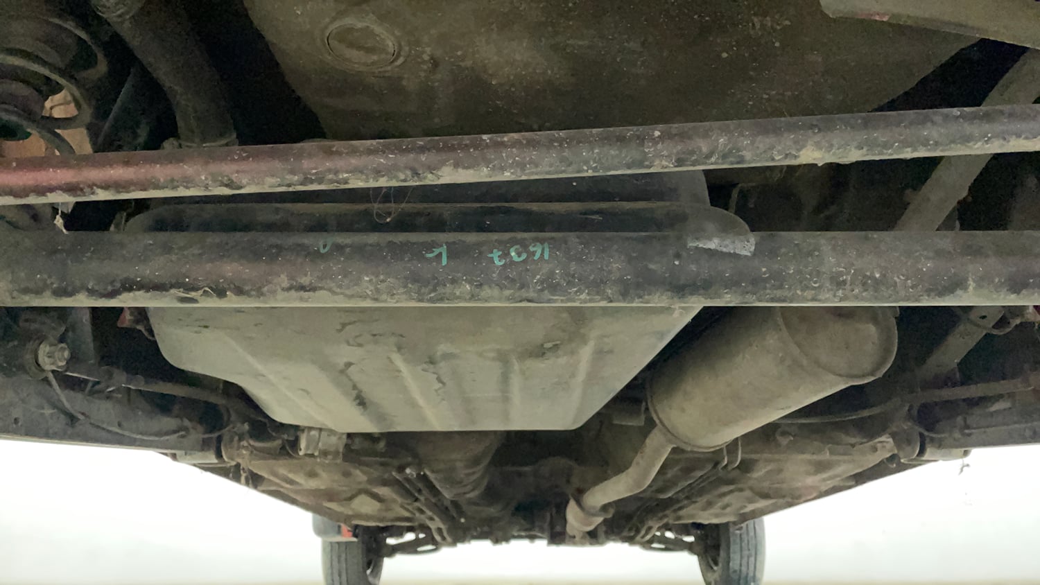 Used 2019 Maruti Suzuki Alto 800 VXi Petrol Manual extra REAR UNDERBODY VIEW (TAKEN FROM REAR)