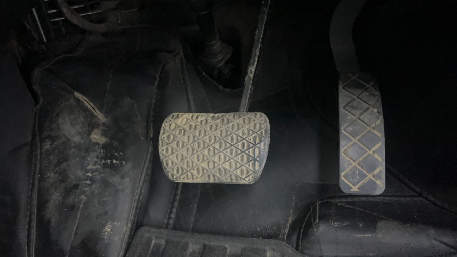 Used 2023 MG Motors Astor Sharp 1.5 CVT Old Generation Petrol Automatic interior PEDALS VIEW