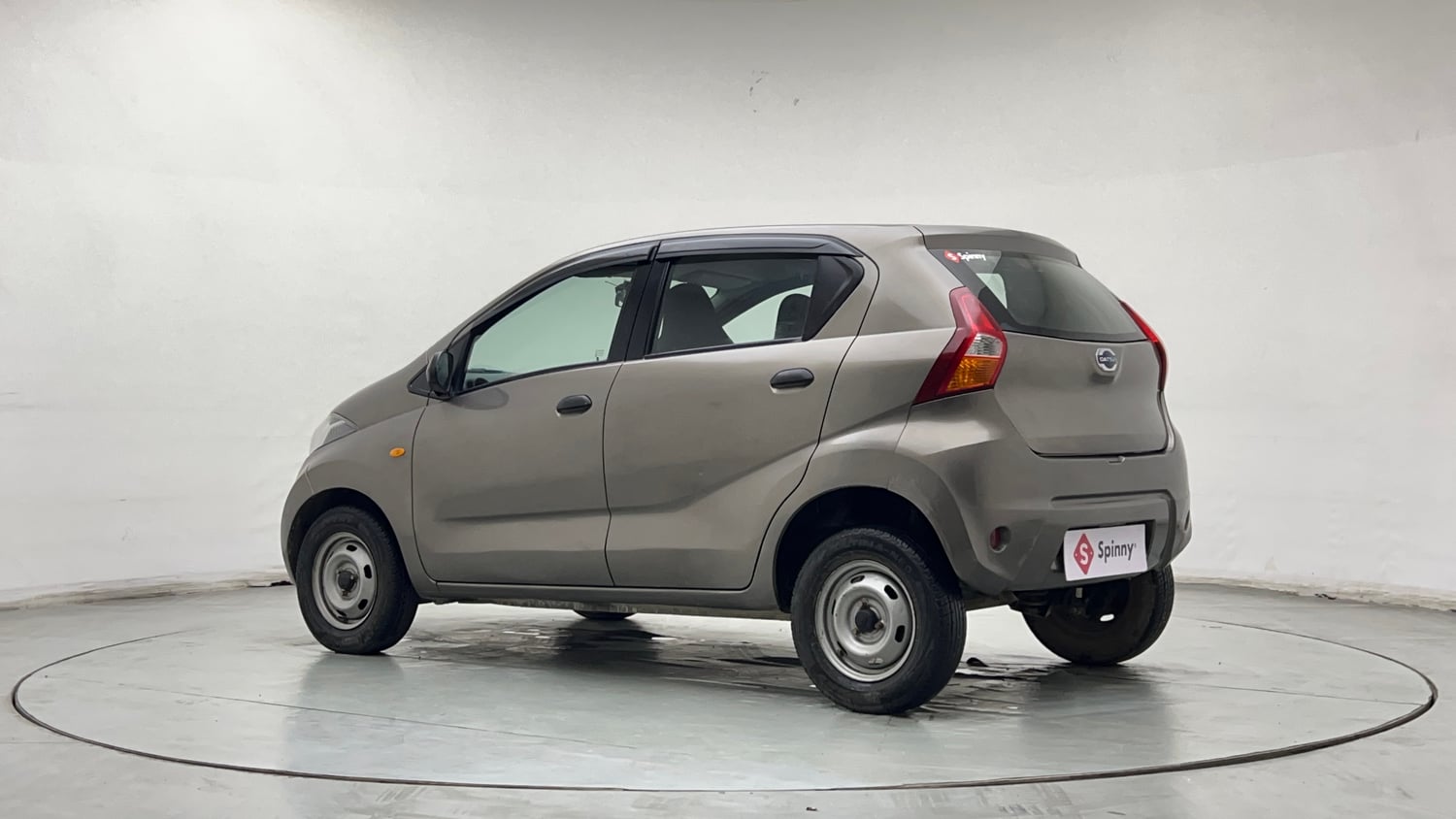 Used 2018 Datsun Redi-GO A Petrol Manual exterior LEFT REAR CORNER VIEW