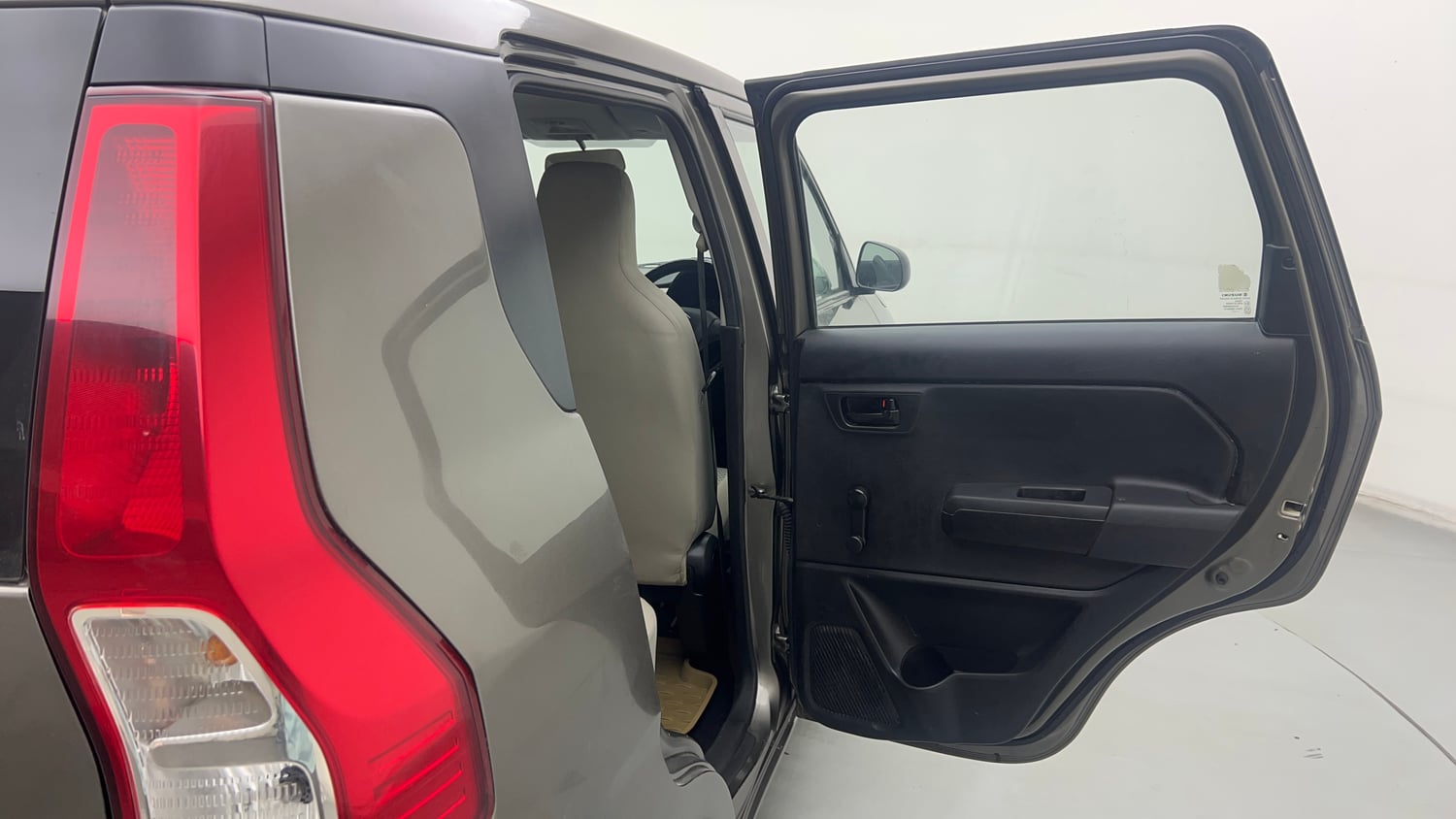 Used 2022 Maruti Suzuki Wagon R LXI 1.0 Petrol Manual interior RIGHT REAR DOOR OPEN VIEW