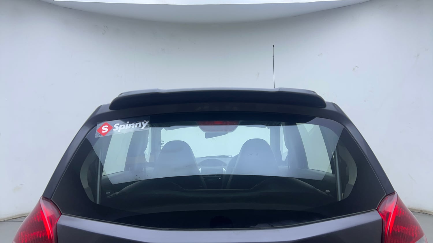Used 2014 Maruti Suzuki Alto 800 Vxi Petrol Manual exterior BACK WINDSHIELD VIEW