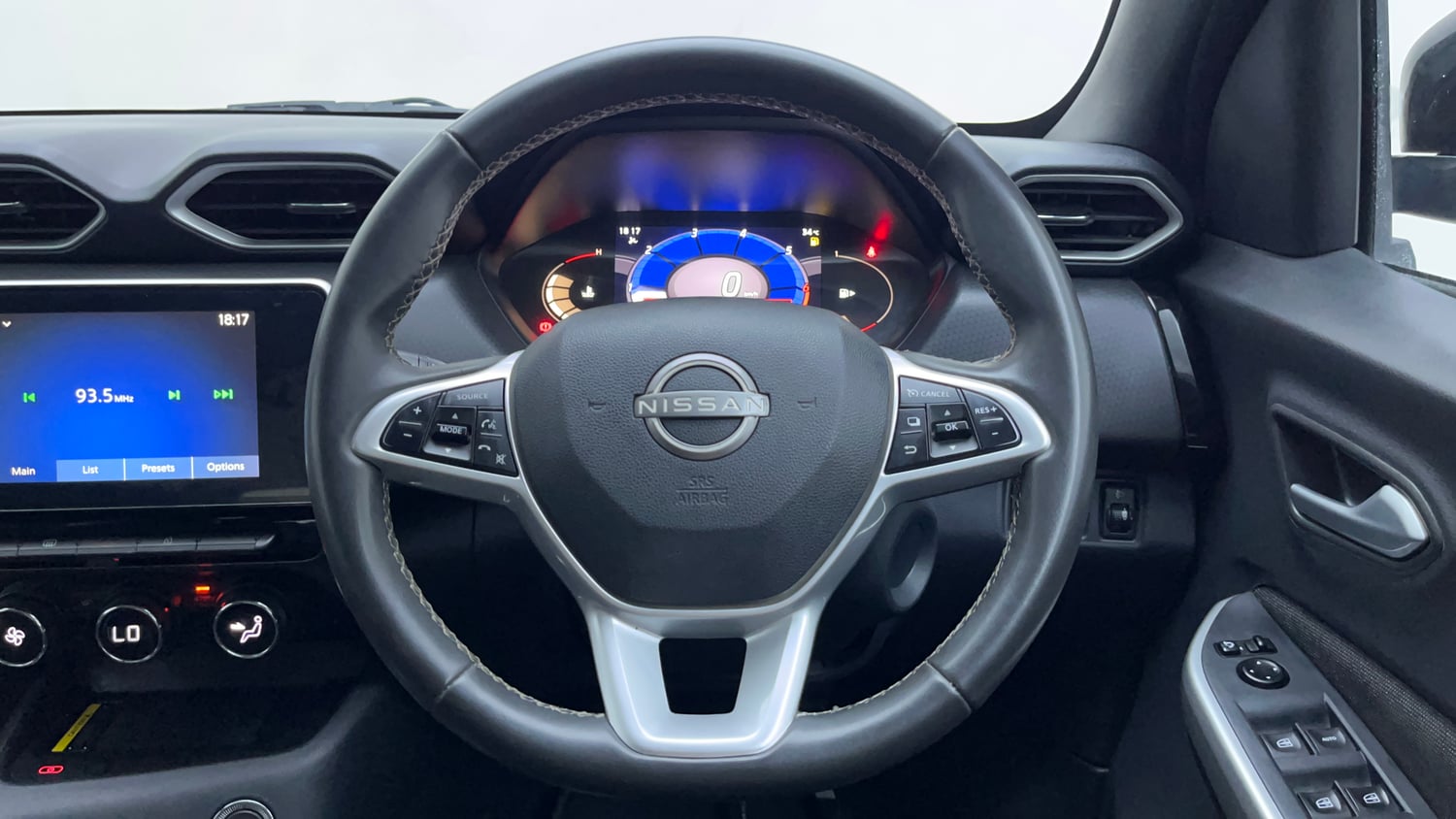 Used 2024 Nissan Magnite XV Premium (O)Turbo CVT Petrol Automatic interior STEERING VIEW