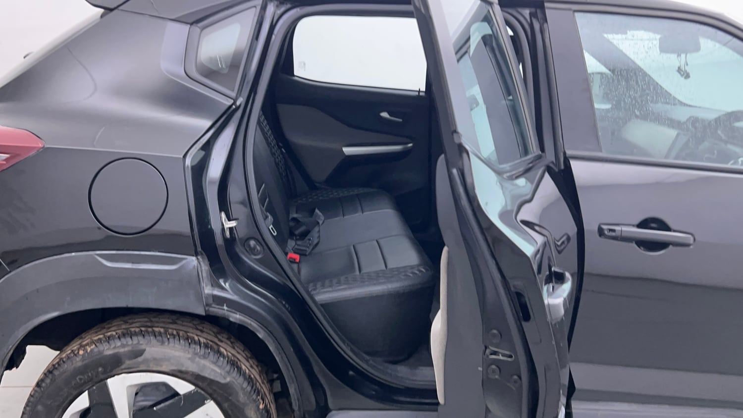 Used 2023 Nissan Magnite XL Petrol Manual interior RIGHT SIDE REAR DOOR CABIN VIEW