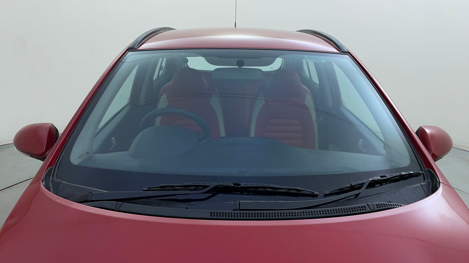 Used 2018 Hyundai Grand i10 Sportz AT 1.2 Kappa VTVT Petrol Automatic exterior FRONT WINDSHIELD VIEW