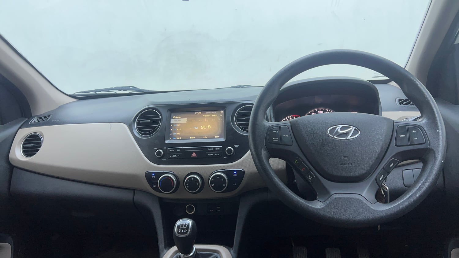 Used 2017 Hyundai Grand i10 Sportz (O) 1.2 Kappa VTVT Petrol Manual interior DASHBOARD VIEW
