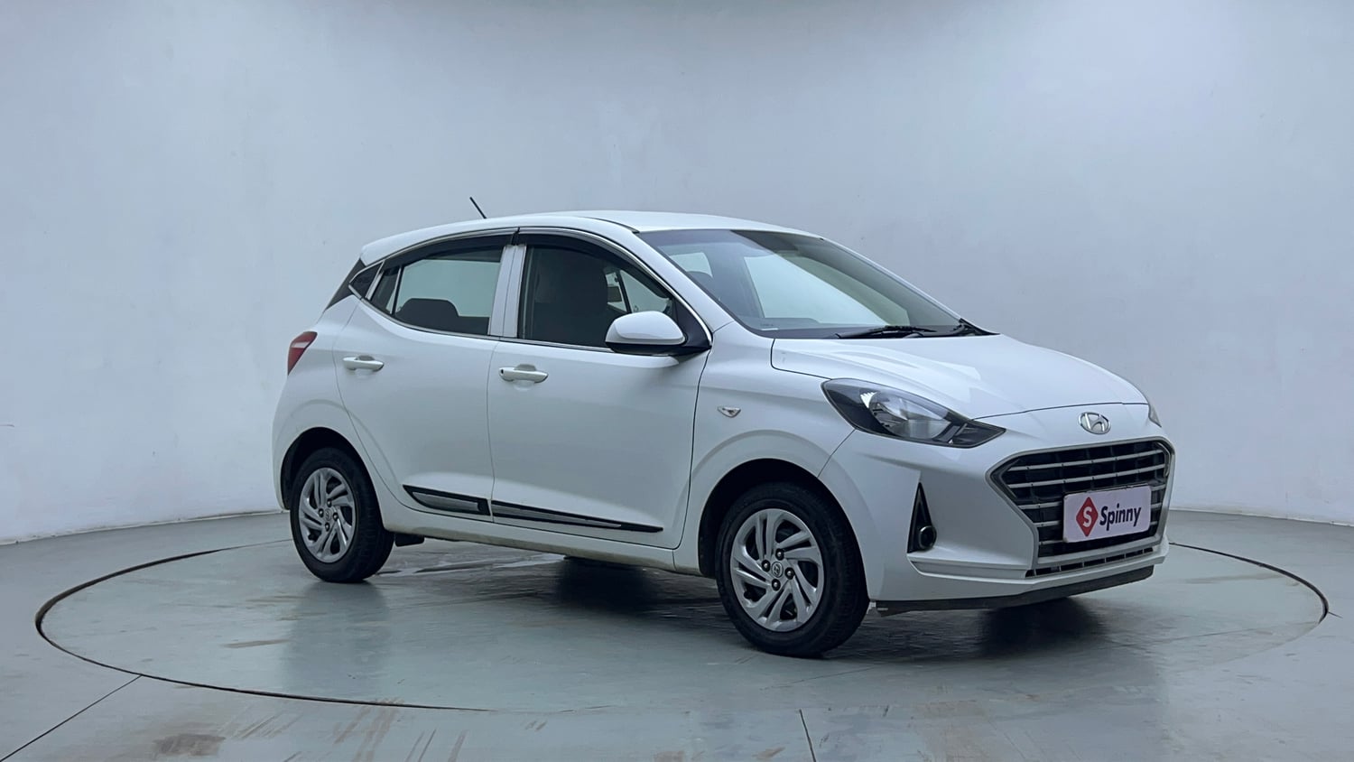 Used 2022 Hyundai Grand i10 Nios Magna 1.2 Kappa VTVT CNG Cng Manual exterior RIGHT FRONT CORNER VIEW