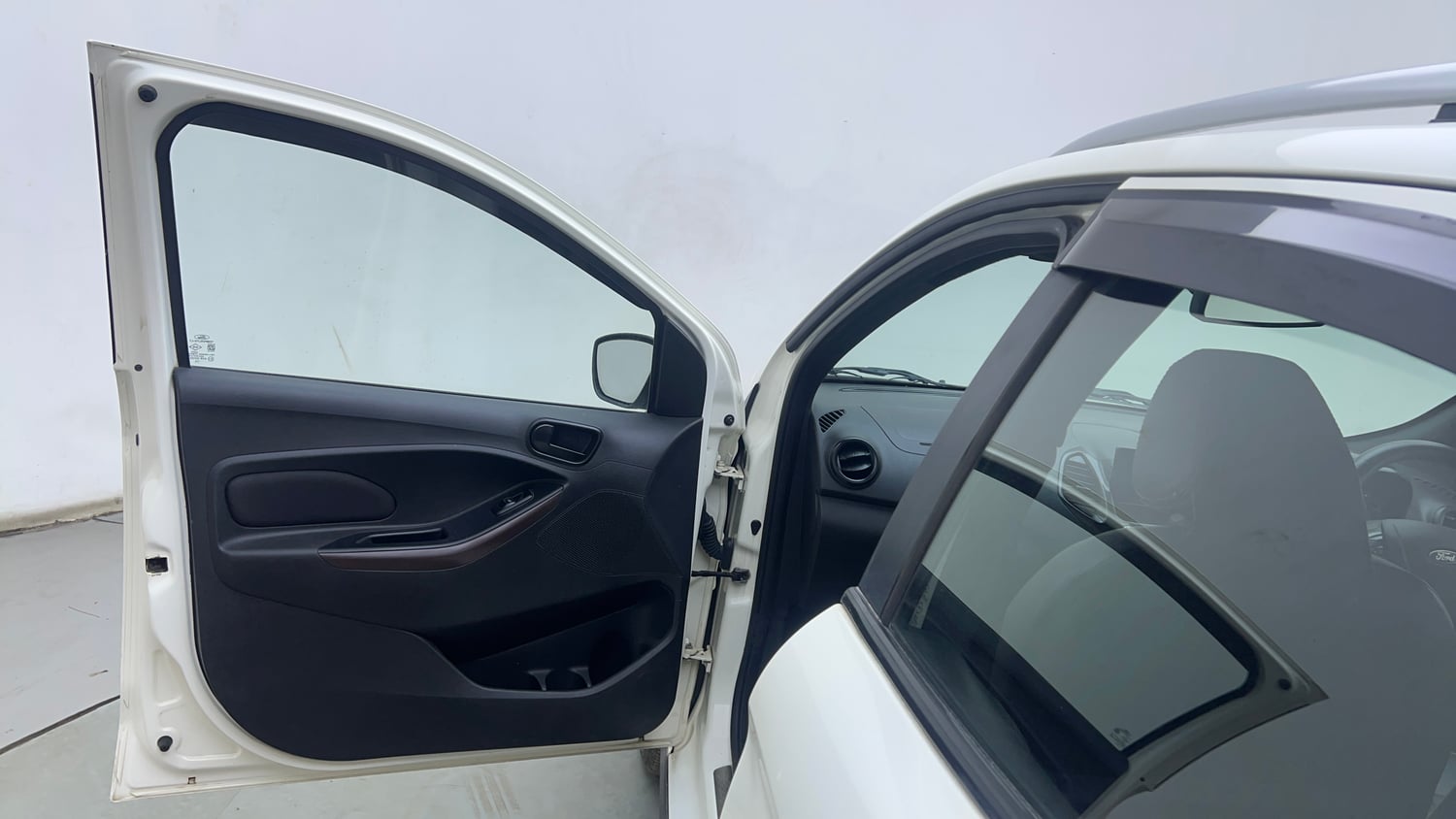 Used 2020 Ford Freestyle Titanium Plus 1.2 Ti-VCT Petrol Manual interior LEFT FRONT DOOR OPEN VIEW