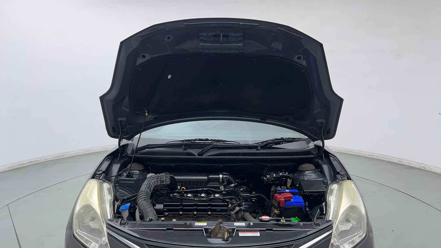 Used 2018 Maruti Suzuki Baleno Delta 1.2 Petrol Manual engine ENGINE & BONNET OPEN FRONT VIEW
